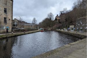 Todmorden-Canal Walk to Hebden Bridge.MP