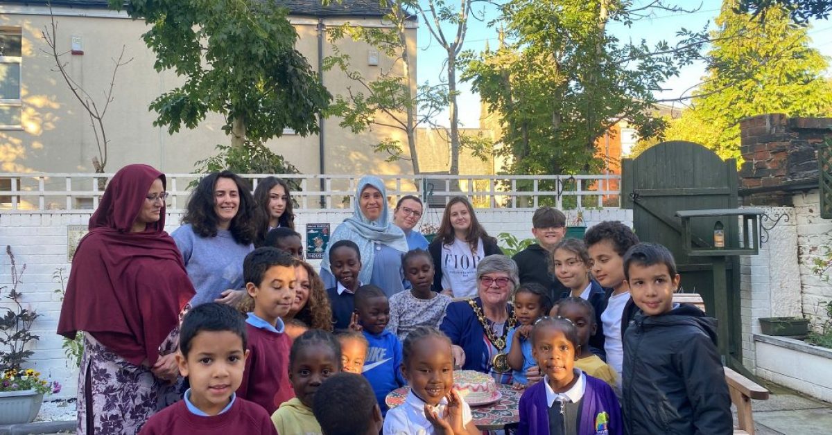 559466052_122176402592571578_1439898896110410056_n